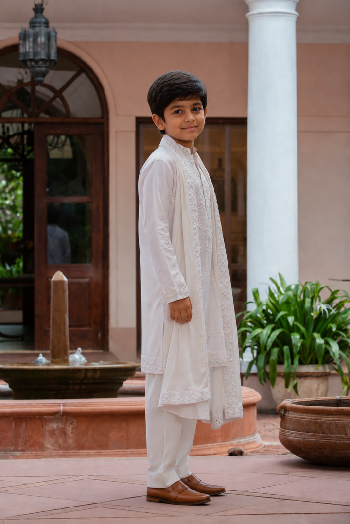 AARIV KURTA SET