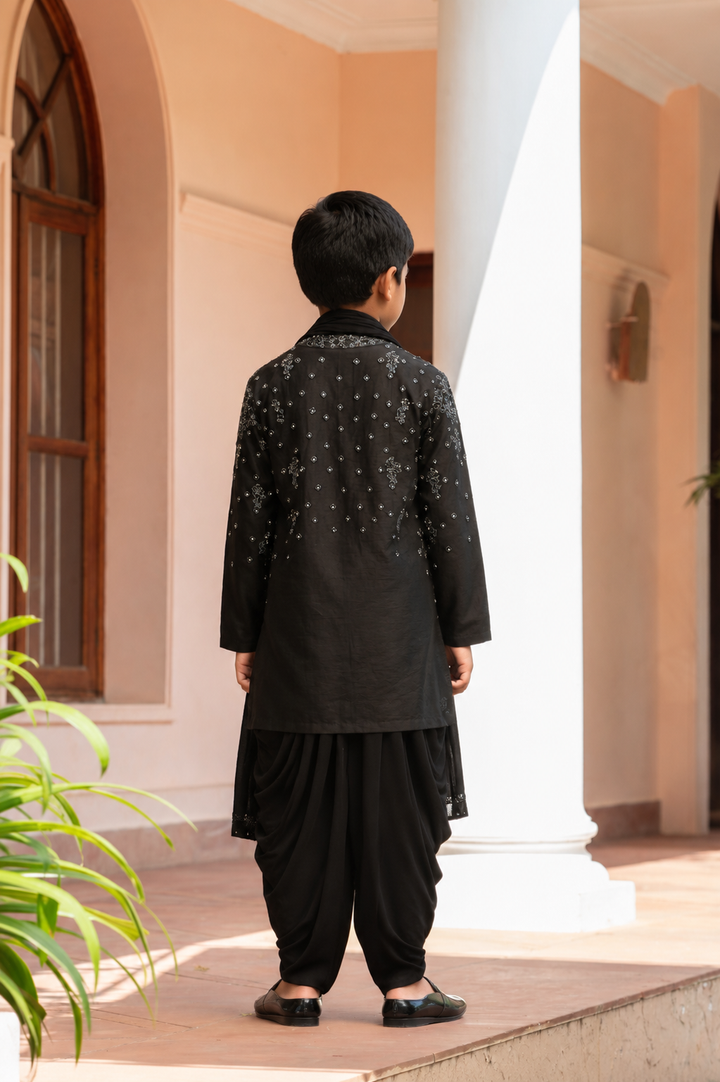 ANEEK KURTA SET