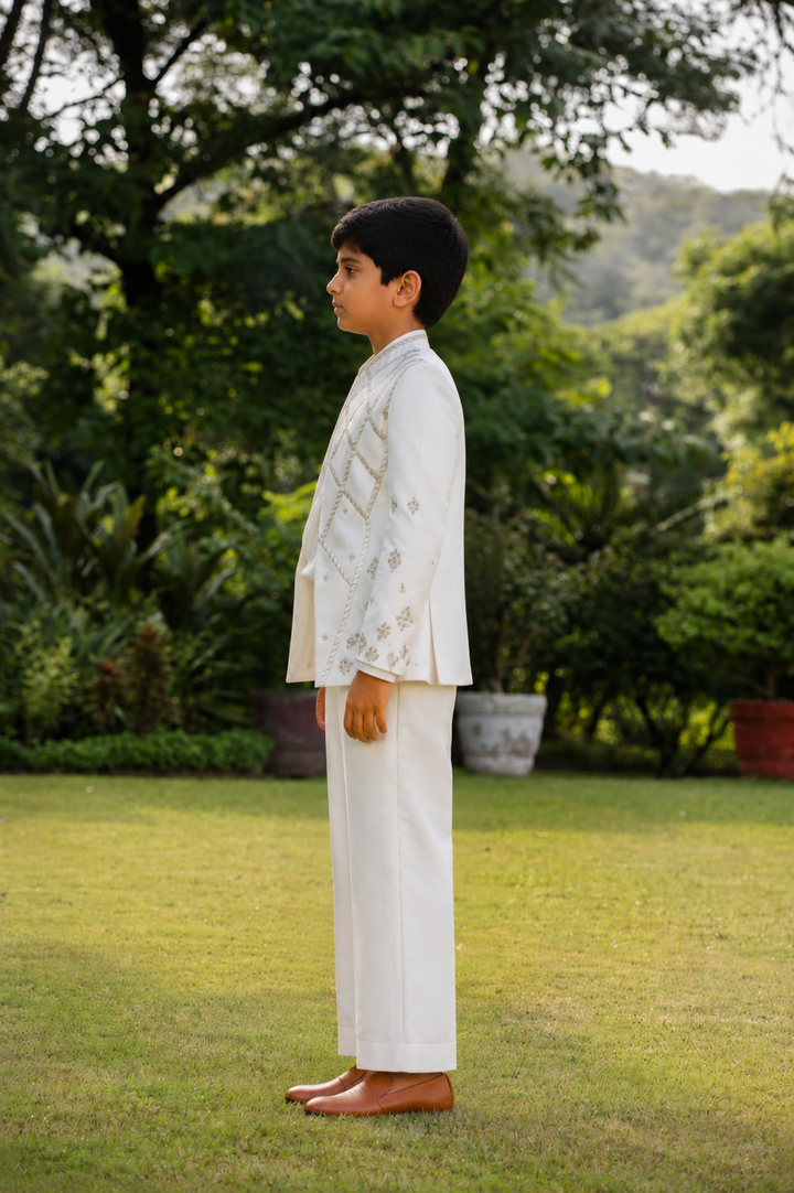 TATHYA INDO-WESTERN SET