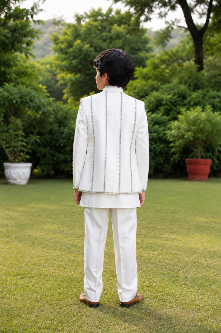 HRIVAAN INDO-WESTERN SET