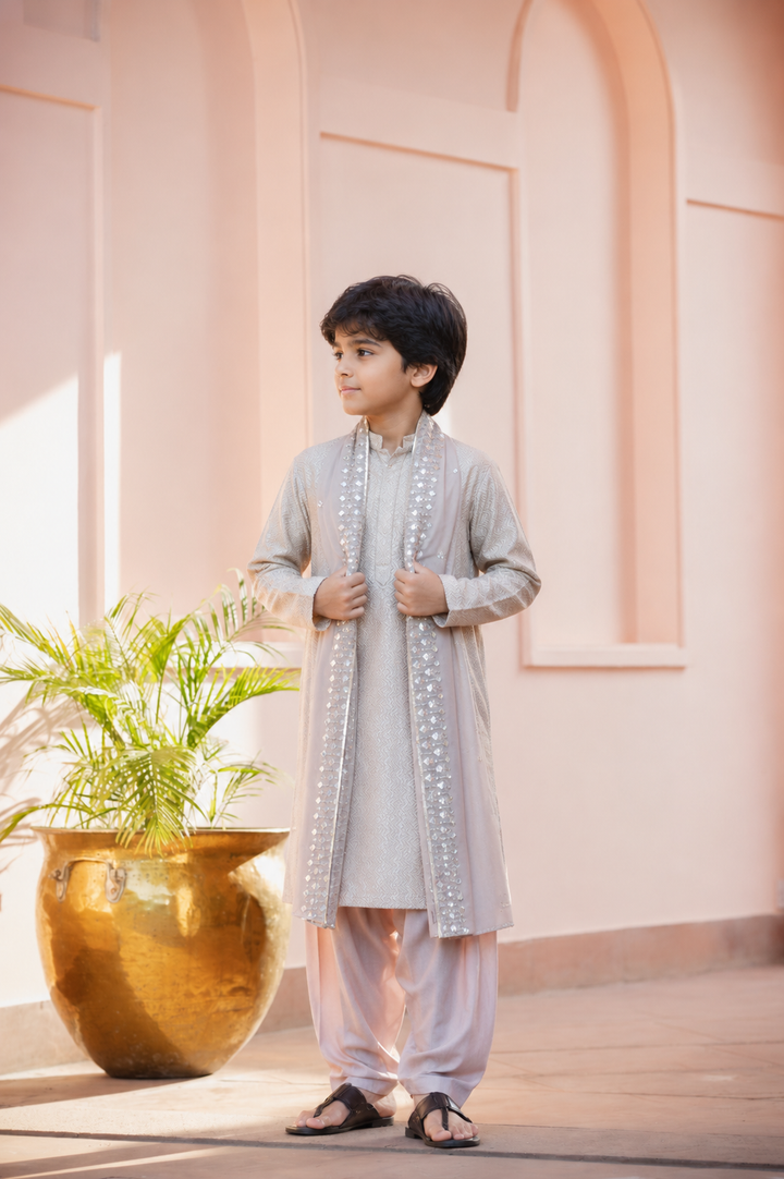 SUVIN KURTA SET
