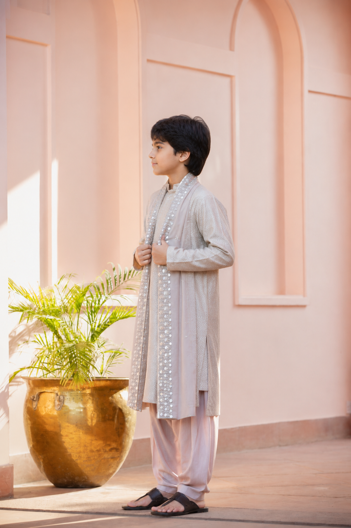 SUVIN KURTA SET
