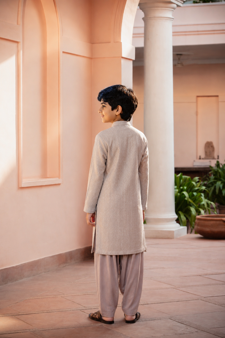 SUVIN KURTA SET