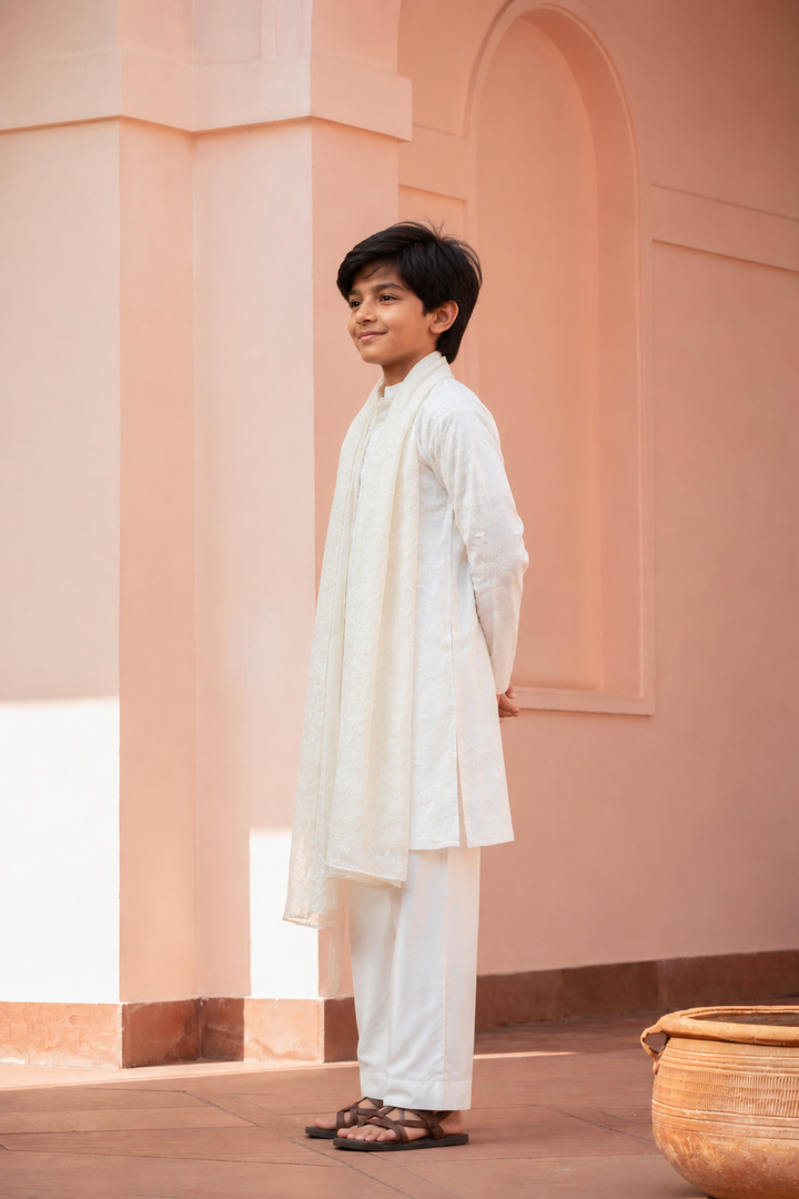 VARENYA KURTA SET