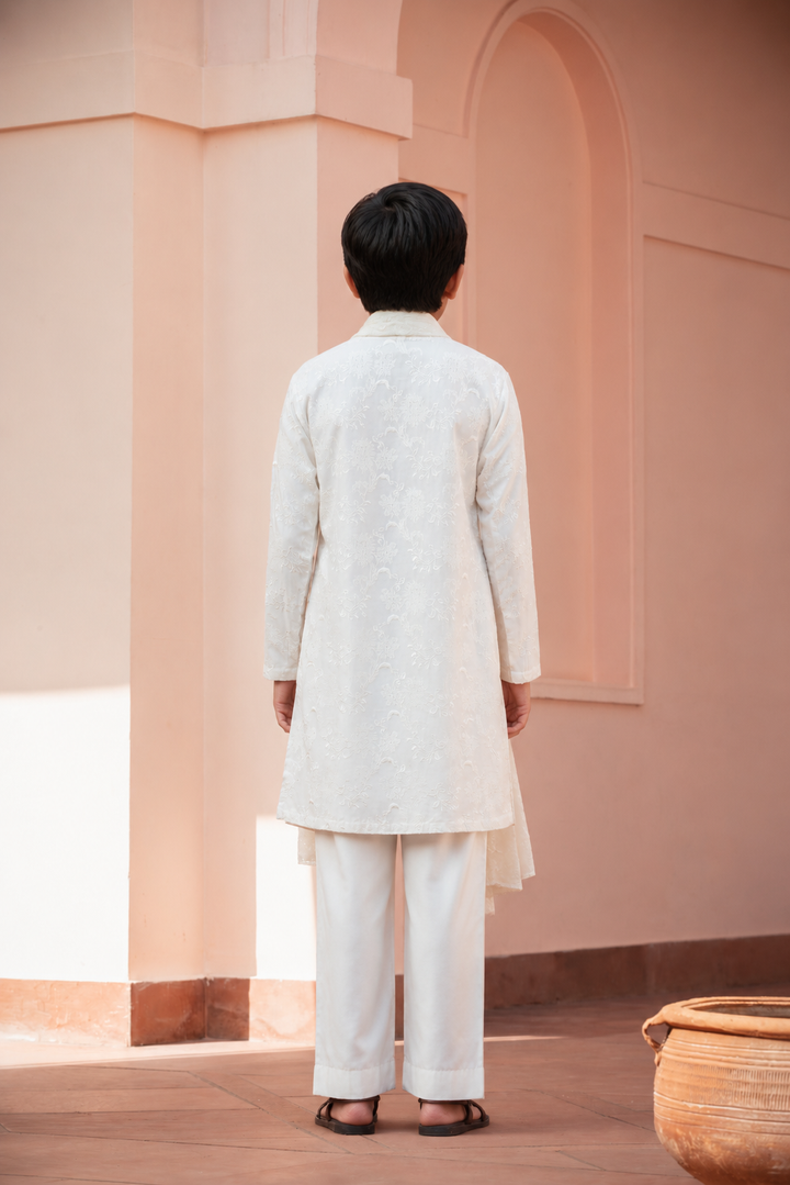 VARENYA KURTA SET