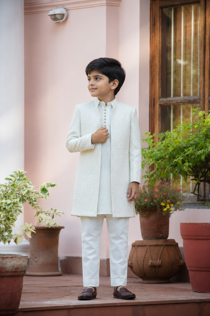 VARCHAS INDO-WESTERN SET