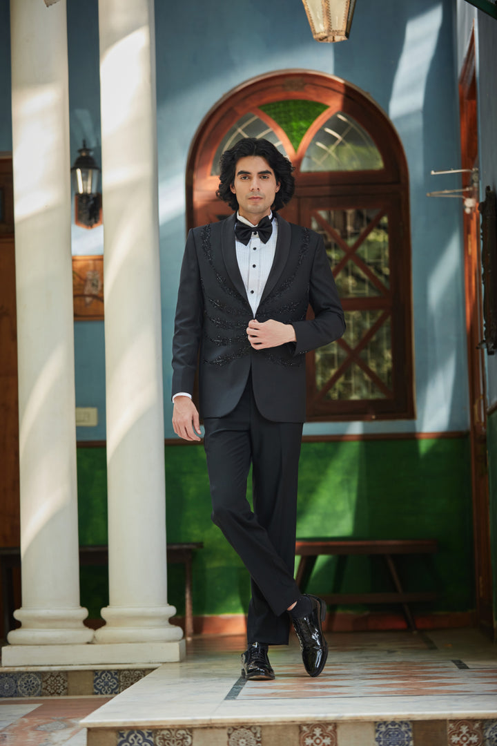 Brad Embroidered Black Tuxedo