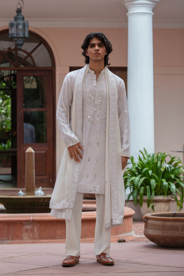 Tashveer Kurta Set