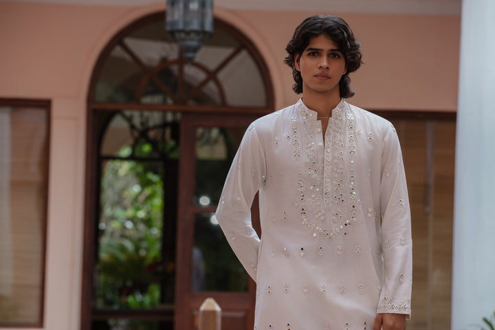 Tashveer Kurta Set