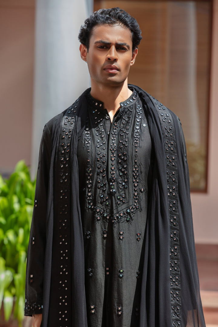 Afarin Kurta Set