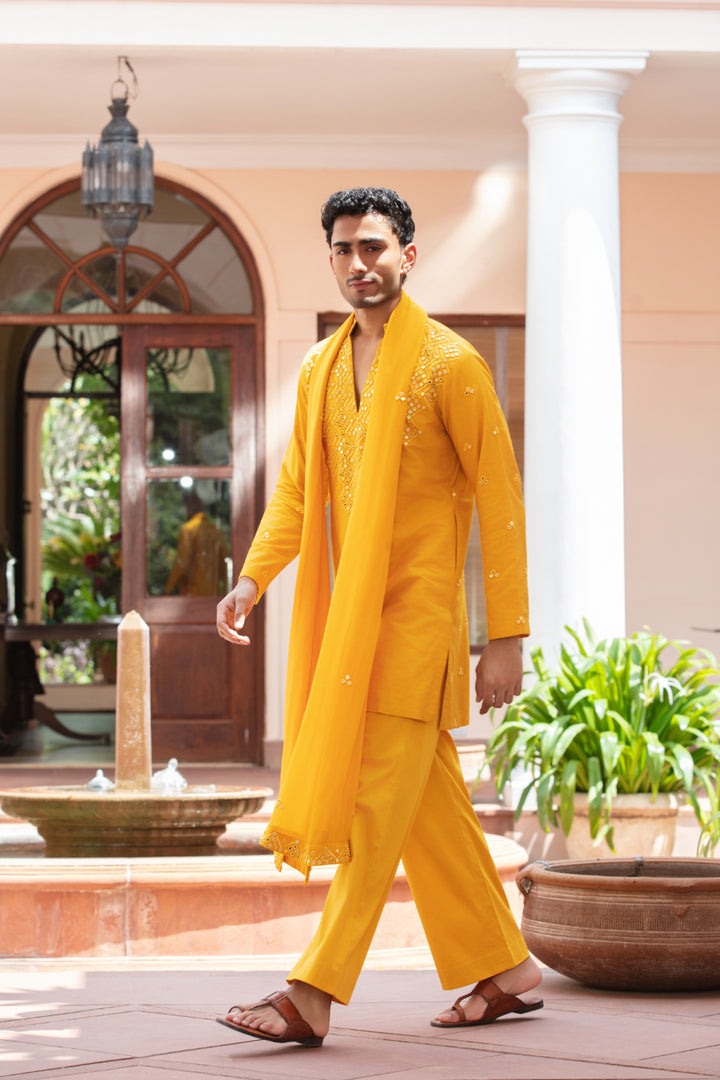 Tapan Kurta Set
