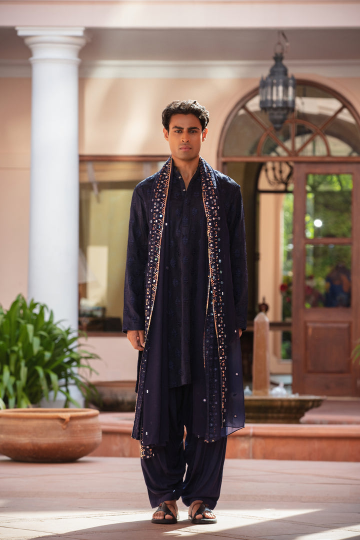 Sardaric Kurta Set