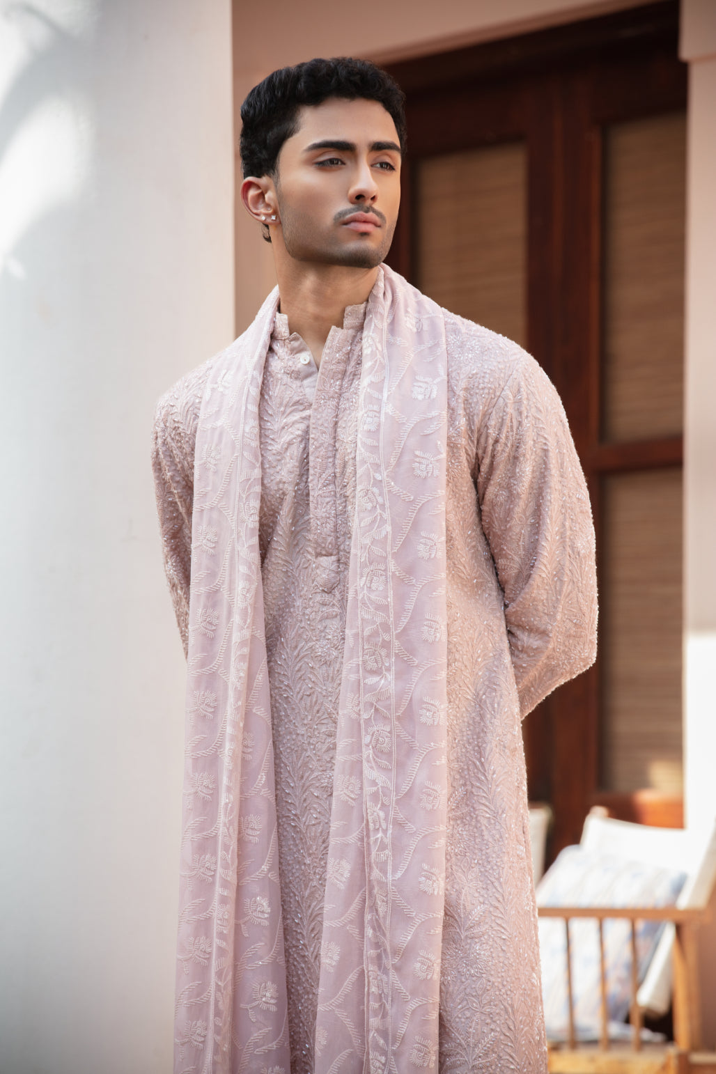 Vayro Kurta Set