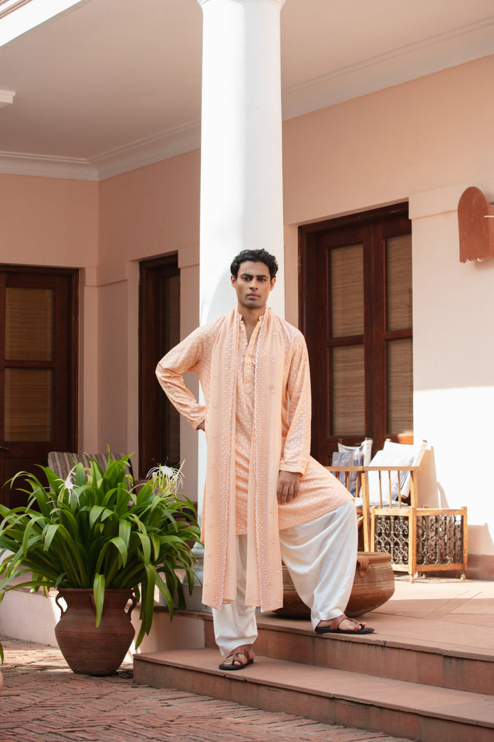 Vayro Kurta Set