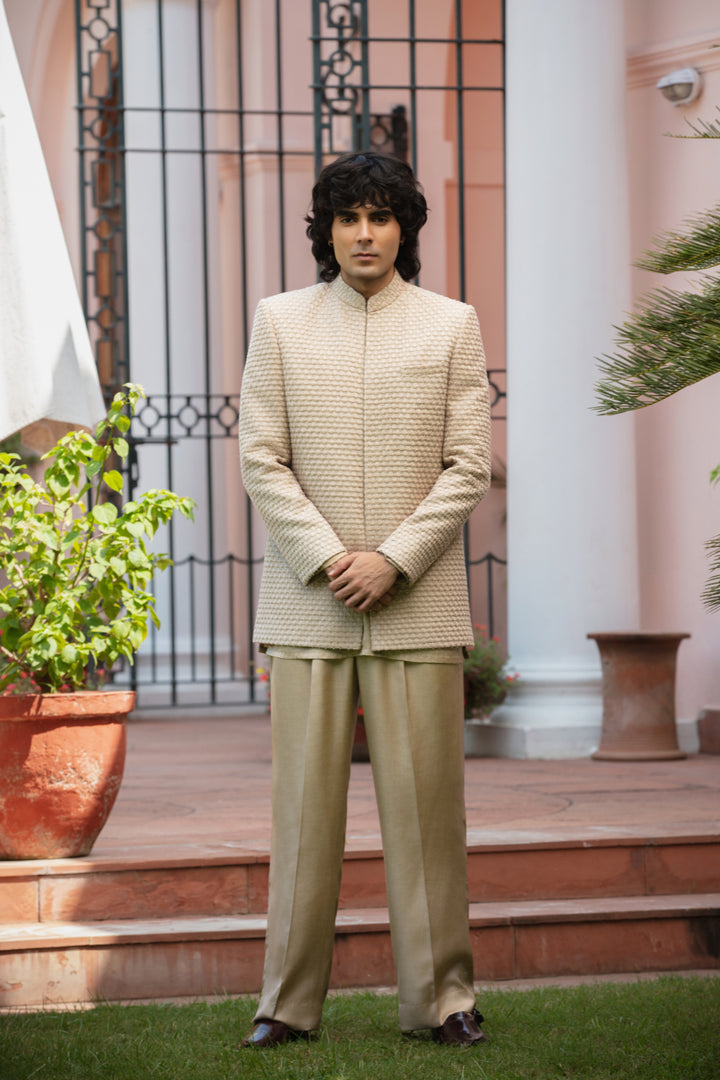 Suvarnesh Indo-Western Set