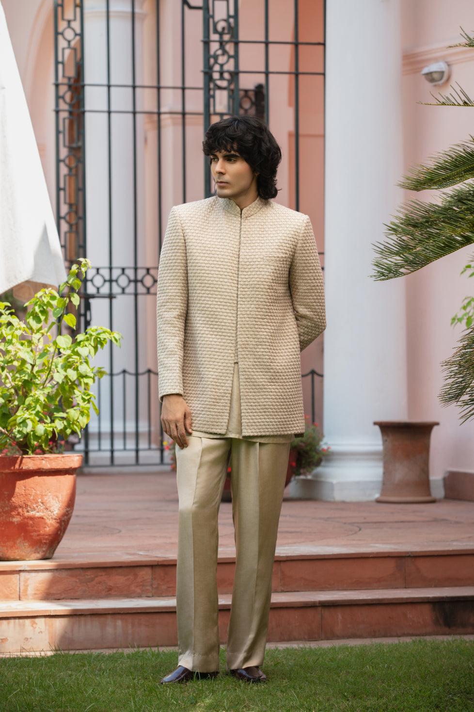 Suvarnesh Indo-Western Set