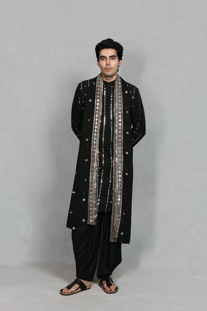 Aabha Kurta Set in Black