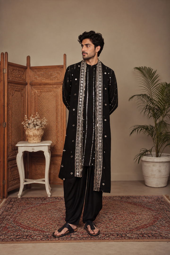 Aabha Kurta Set in Black