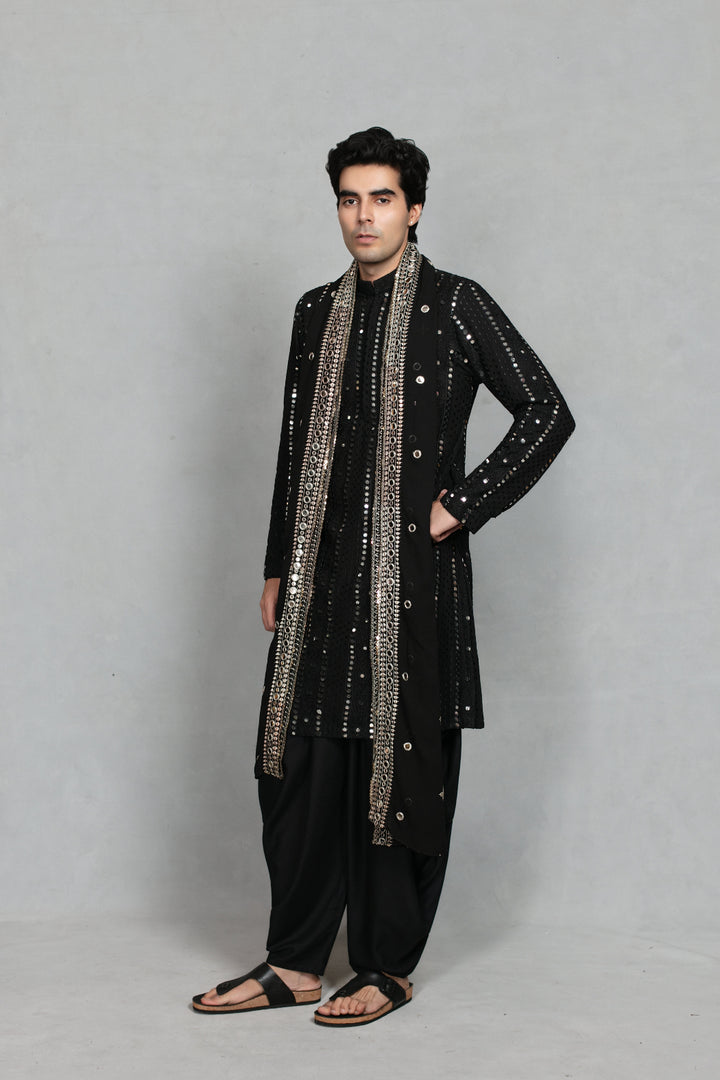 Aabha Kurta Set in Black