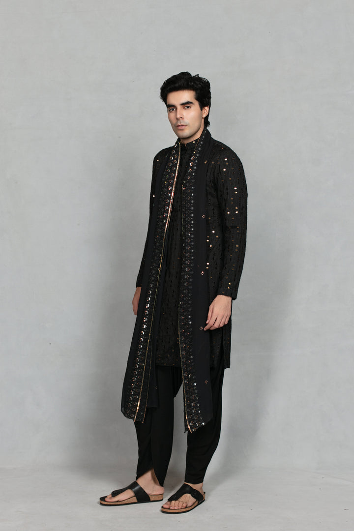Saaya Kurta Set in Black