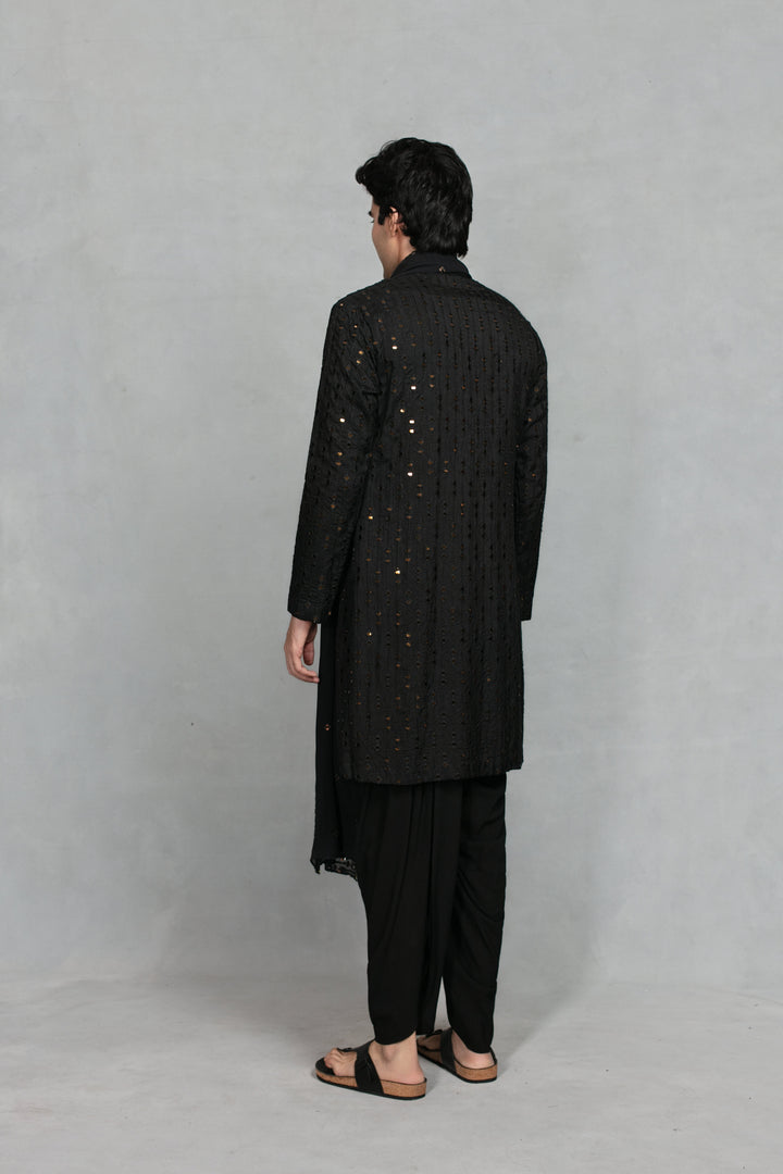 Saaya Kurta Set in Black