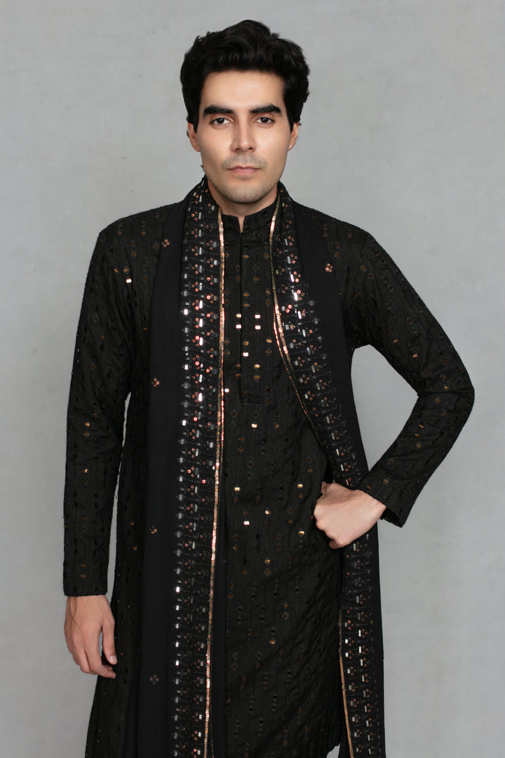 Saaya Kurta Set in Black