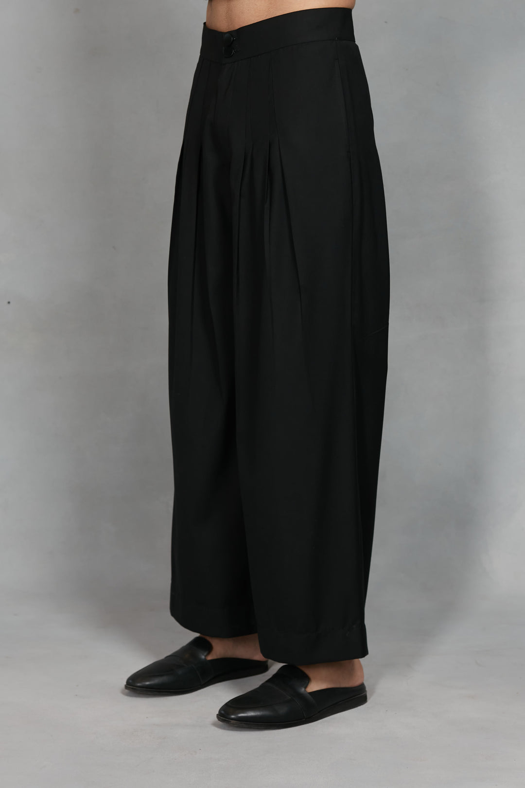 Takht Indo - Western Jacket Set in Black