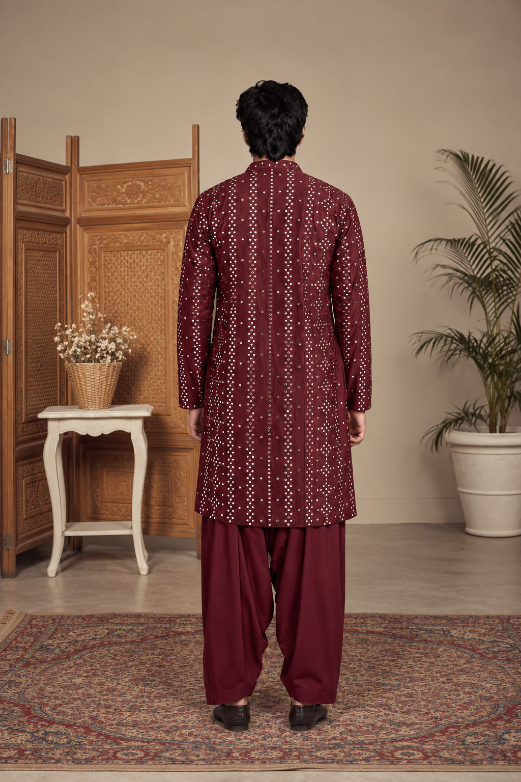 Gahan Kurta Set with Dupatta in Burgundy