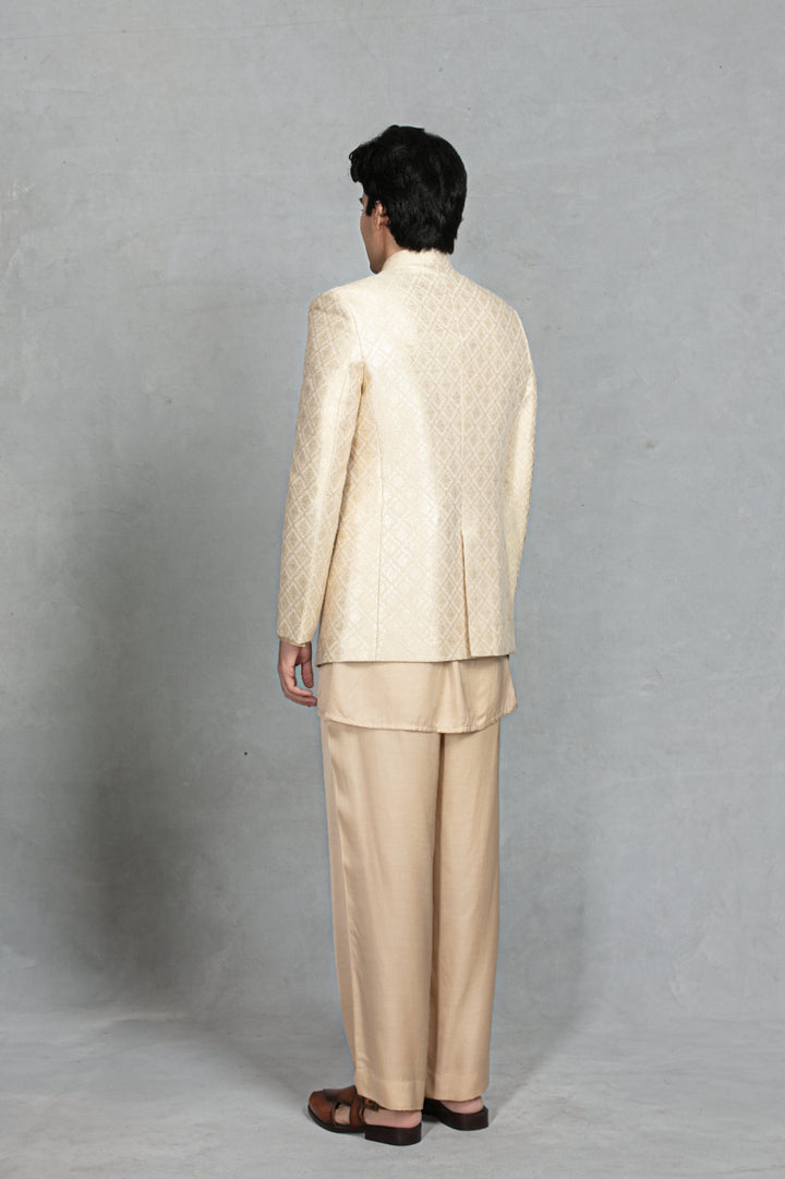 Rajwada Bandhgala in Cream/ Beige
