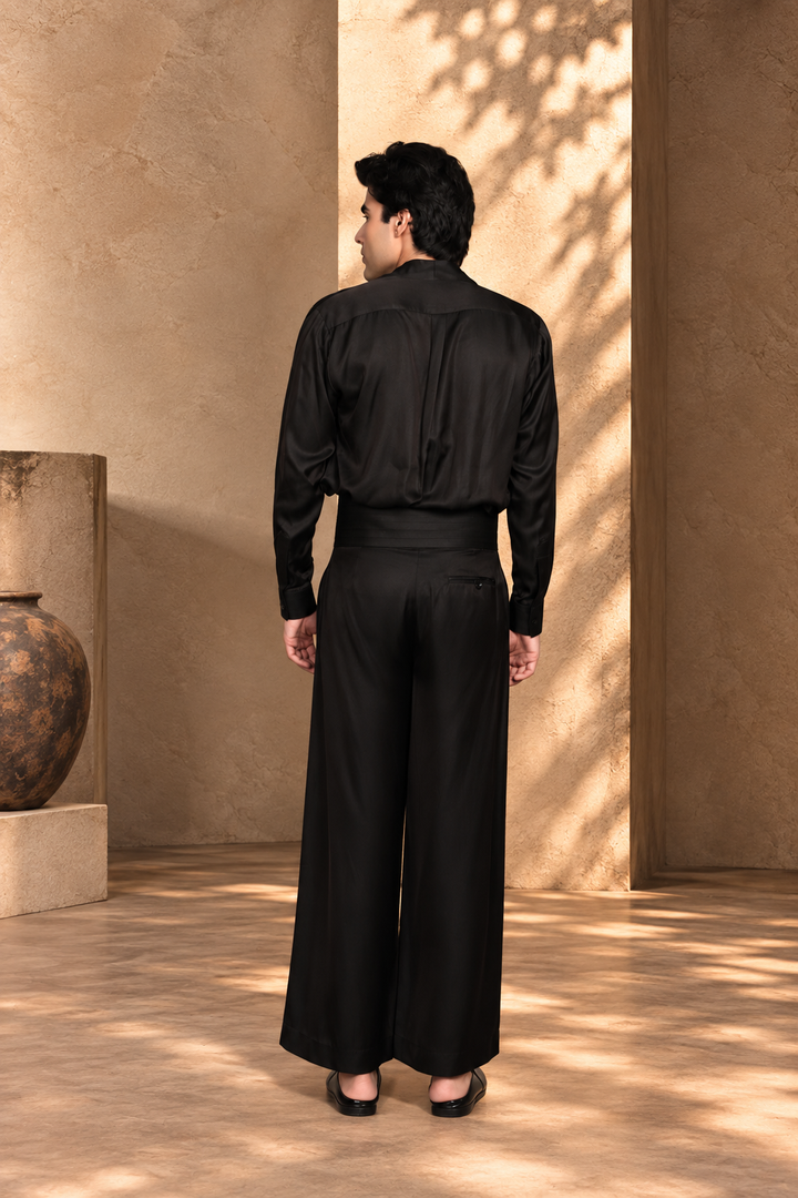 Tehzeeb Indowestern Jacket Set in Black/ Gold