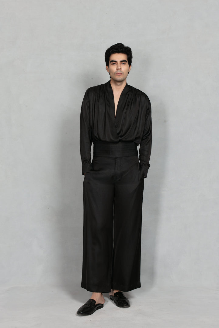Tehzeeb Indowestern Jacket Set in Black/ Gold