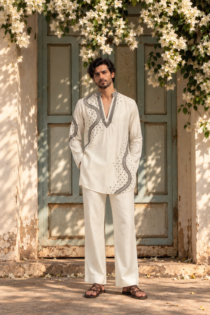 Naqsh Kurta Set in Off White