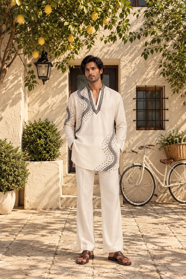 Naqsh Kurta Set in Off White