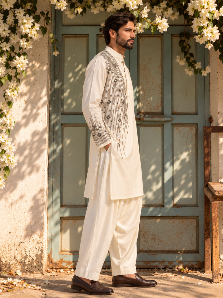 Zarreh Kurta Set in Off White