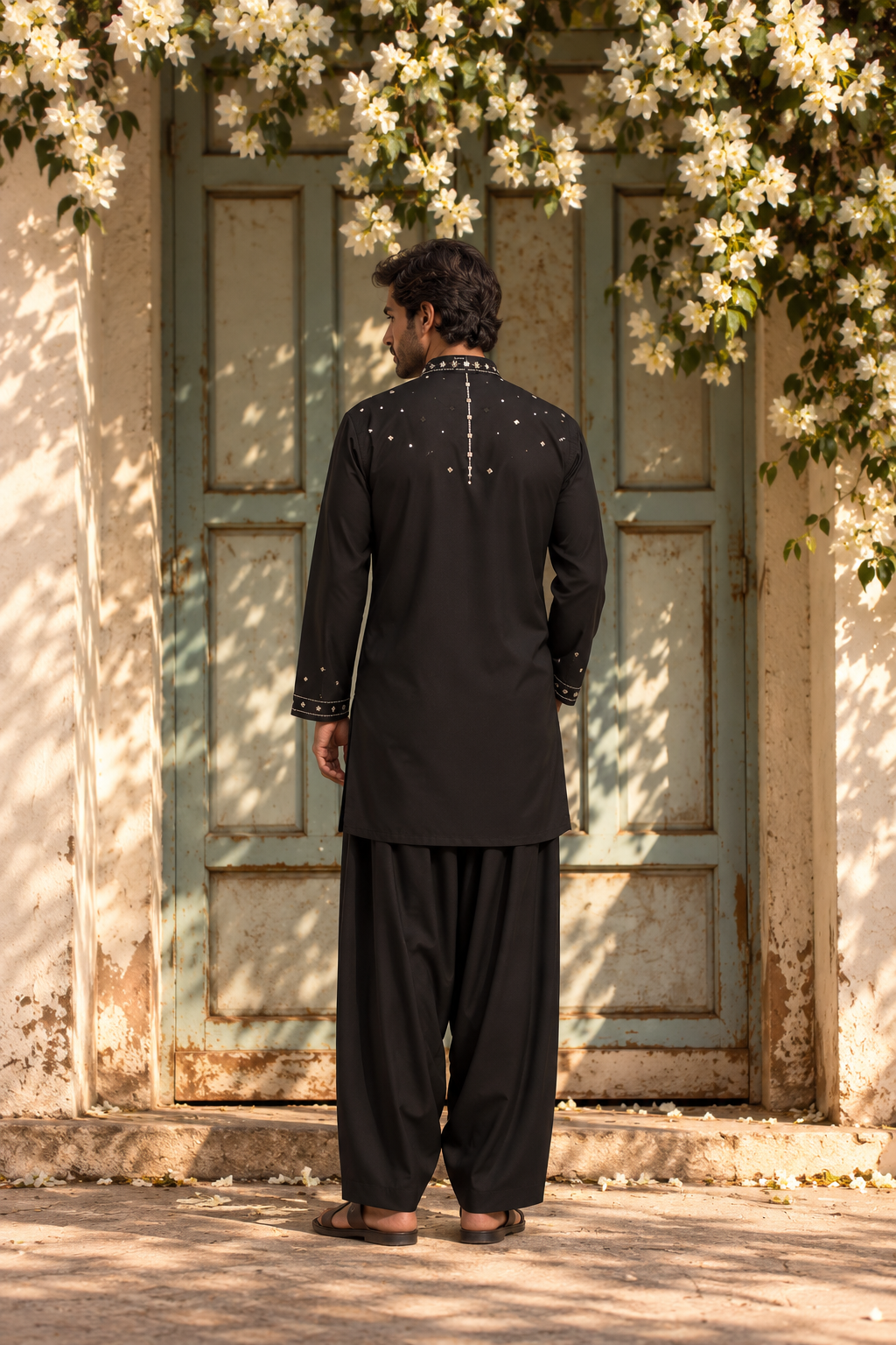 Siyaah Kurta Set in Black