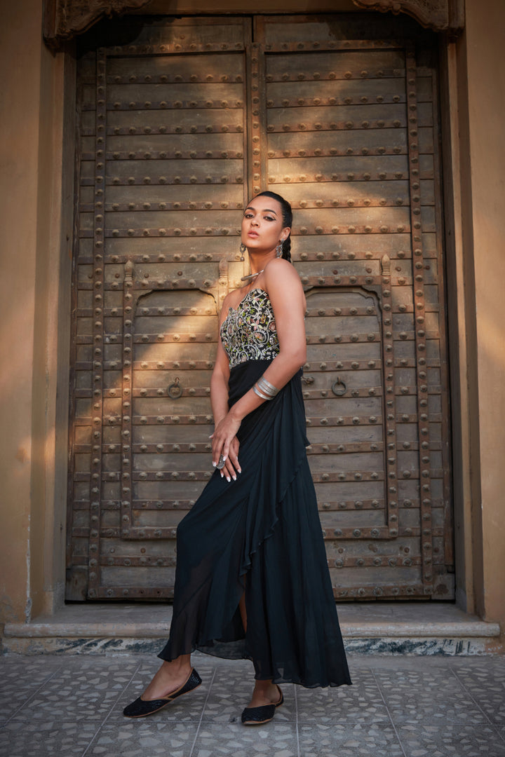 Nia- Green Embroidered Strapless Gown