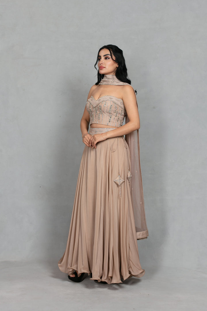 Gulnaar Lehenga Set with Dupatta in Champagne