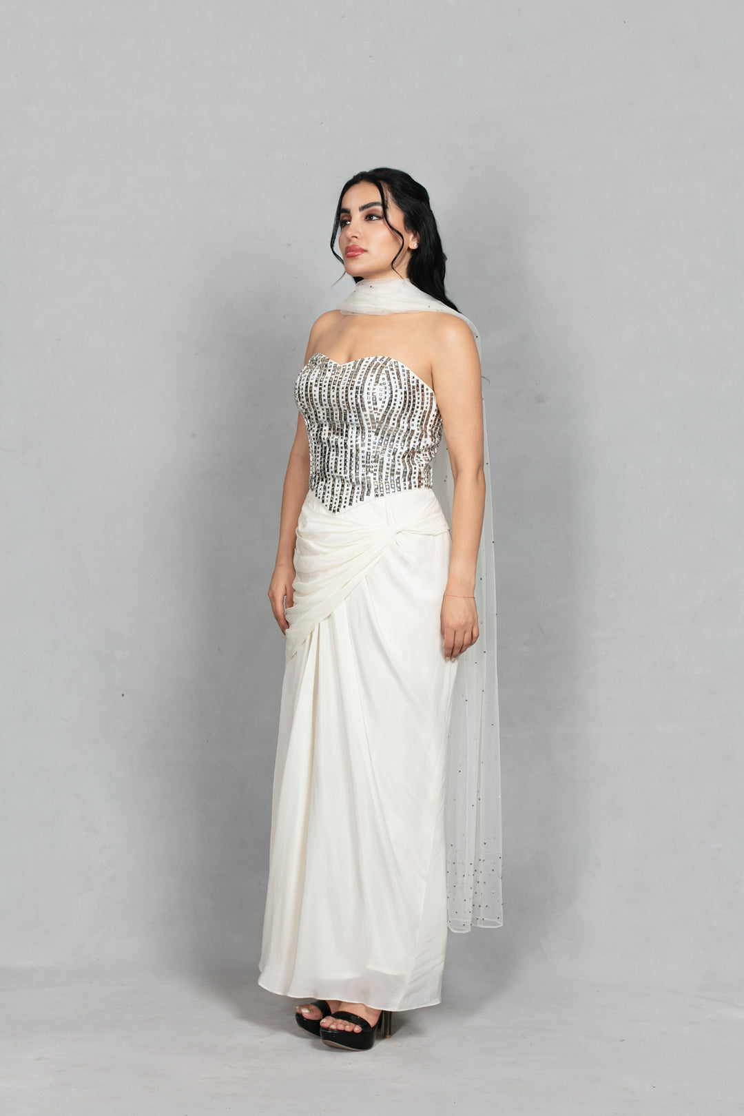 Aabshar Co-ord Set Set with Dupatta in White