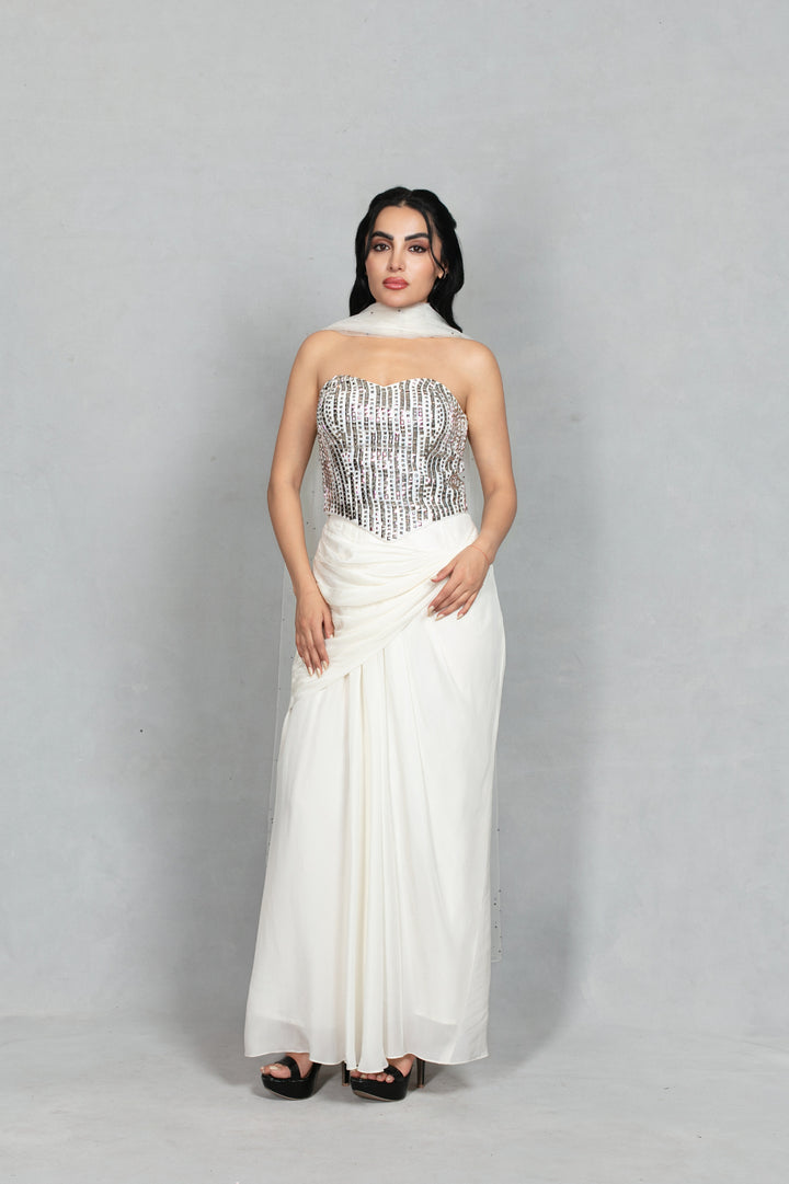 Aabshar Co-ord Set Set with Dupatta in White