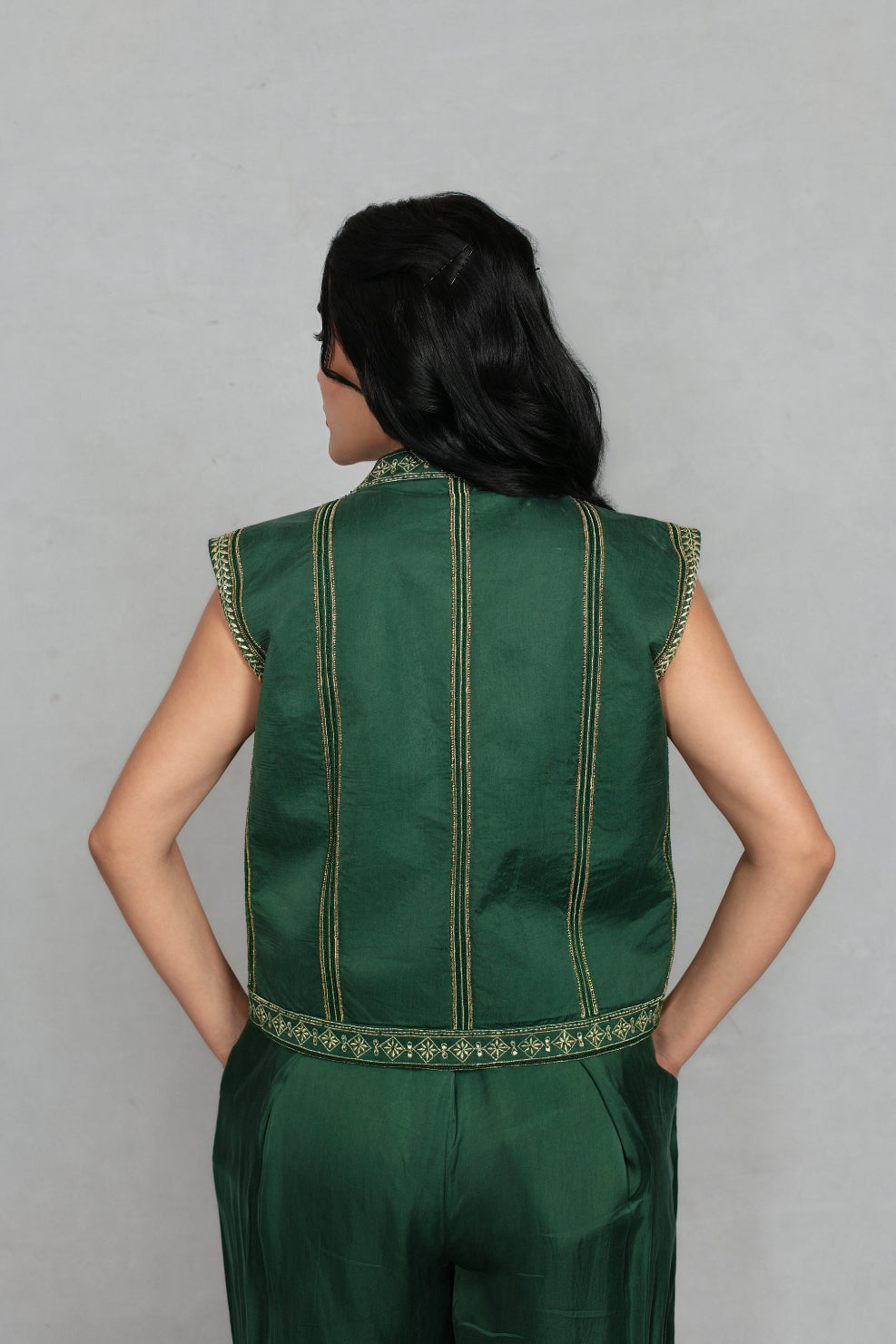 Saaz Jacket Set in Bottle Green