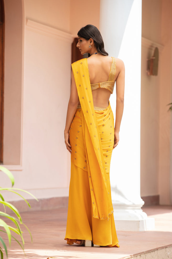 Aveline Saree