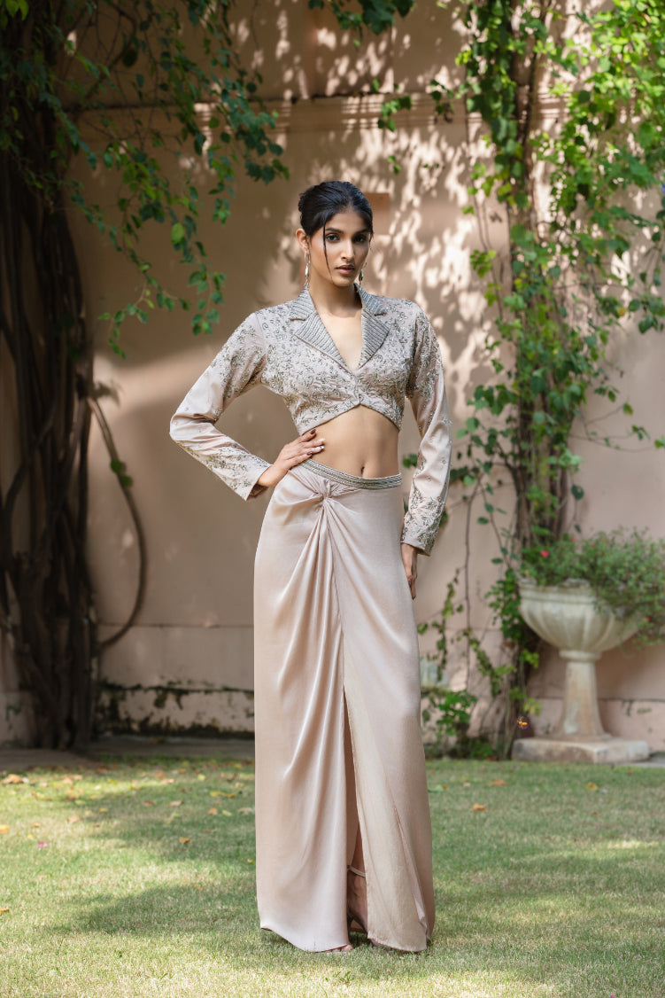 Mirena Indo- Western