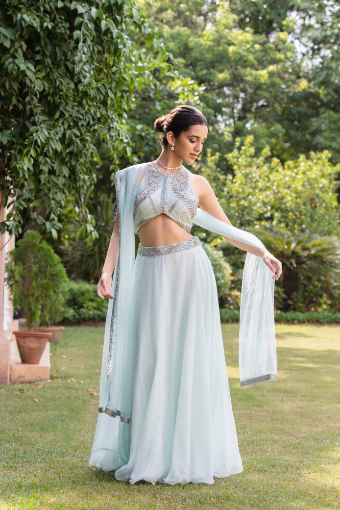 Elaris Lehenga
