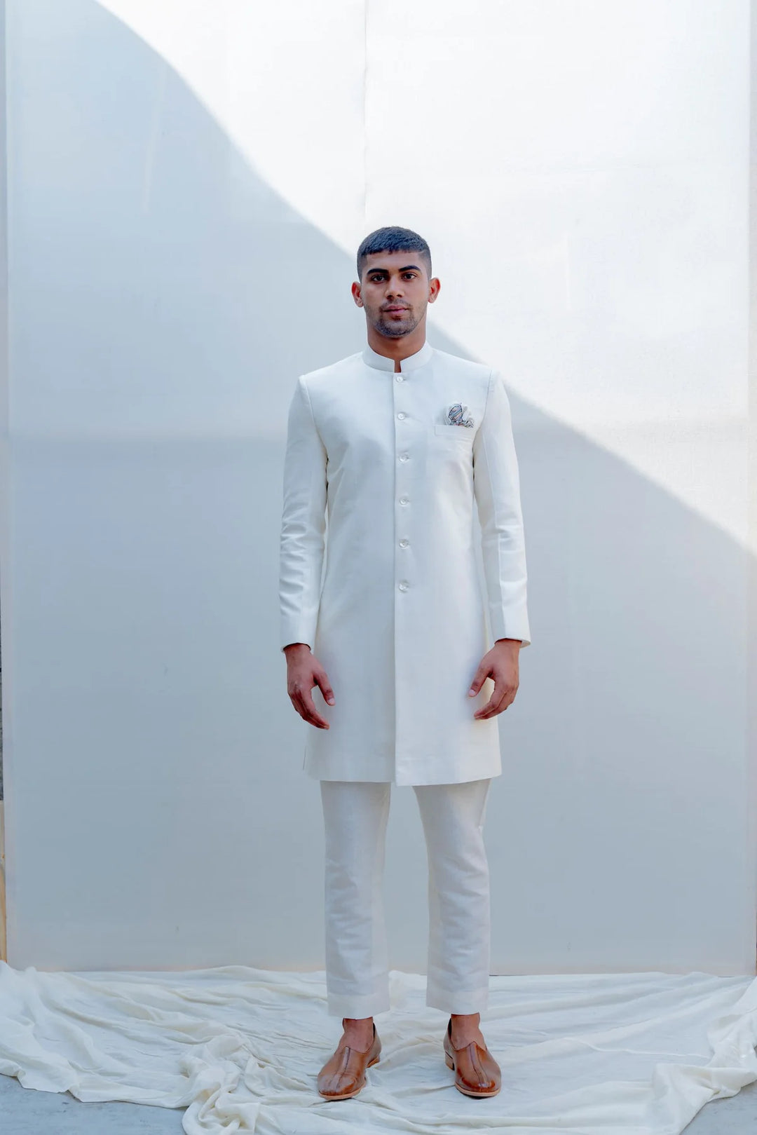 PRIME - OFF-WHITE ACHKAN JACKET SET WITH EMBROIDERED POCKET SQUARE