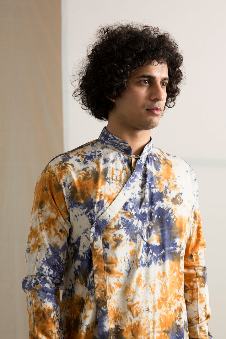 Toivo - Tie & Dye Kurta Set With Quilted Jacket