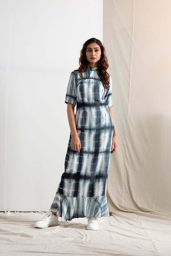 Amira - Tie & Dye Maxi Dress
